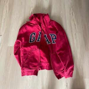 Gap zip up in red, size L but fits like men's medium